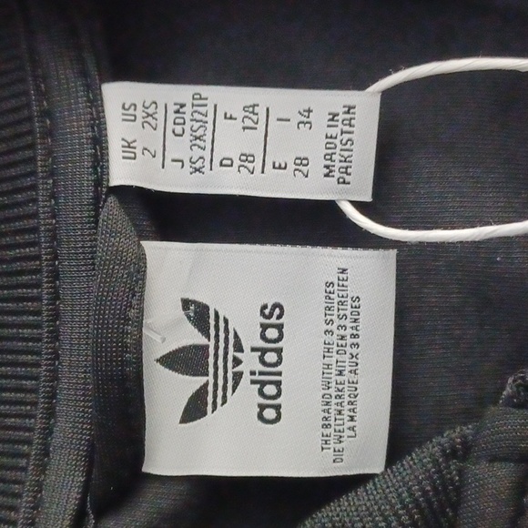 ADIDAS sweatshirt w/ zipped front closure & zipped pockets. "track top" NWT - Picture 15 of 16